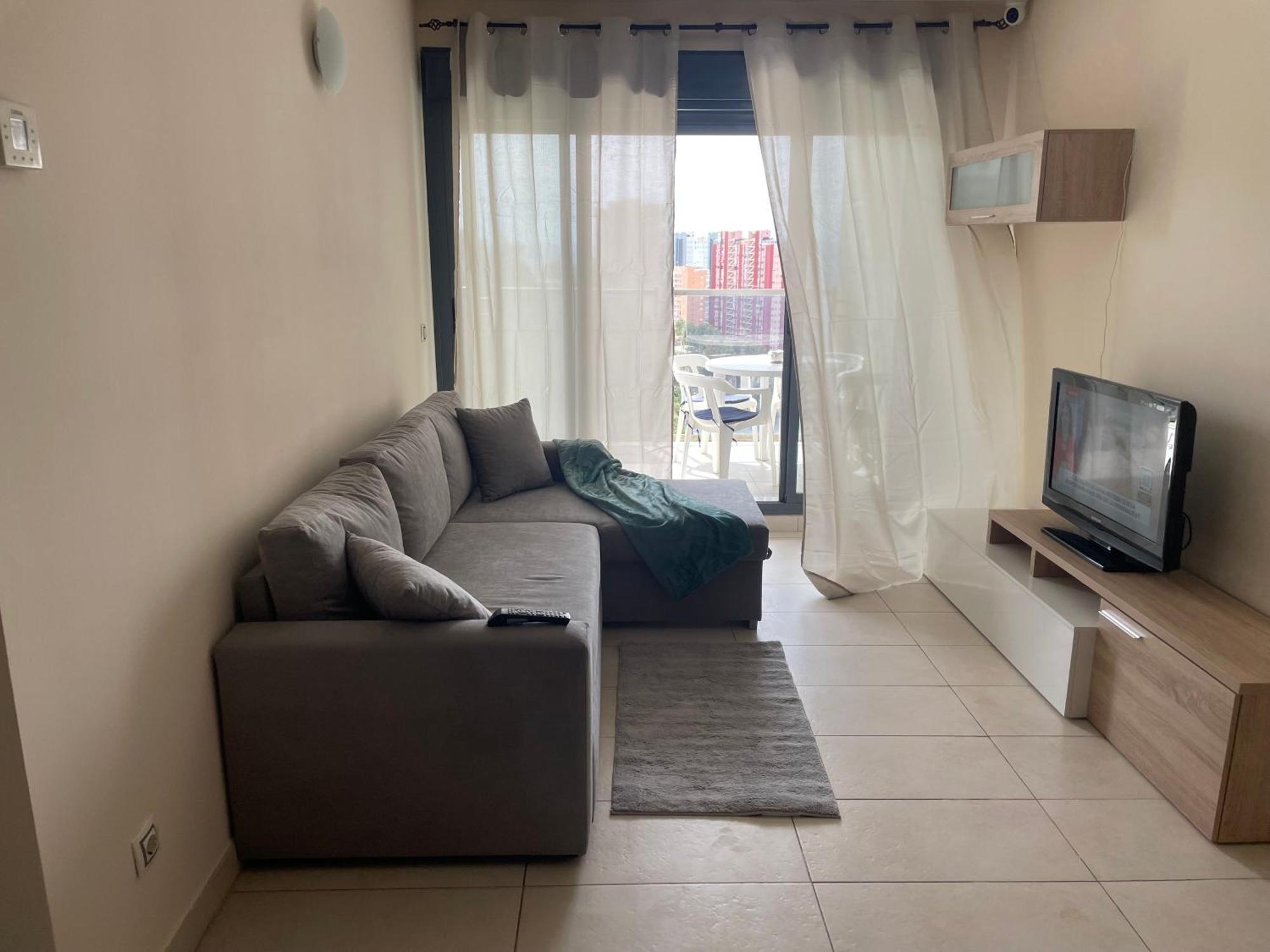 Apartamento Con Vistas Y Bien Ubicado Renovado Benidorm Exterior photo